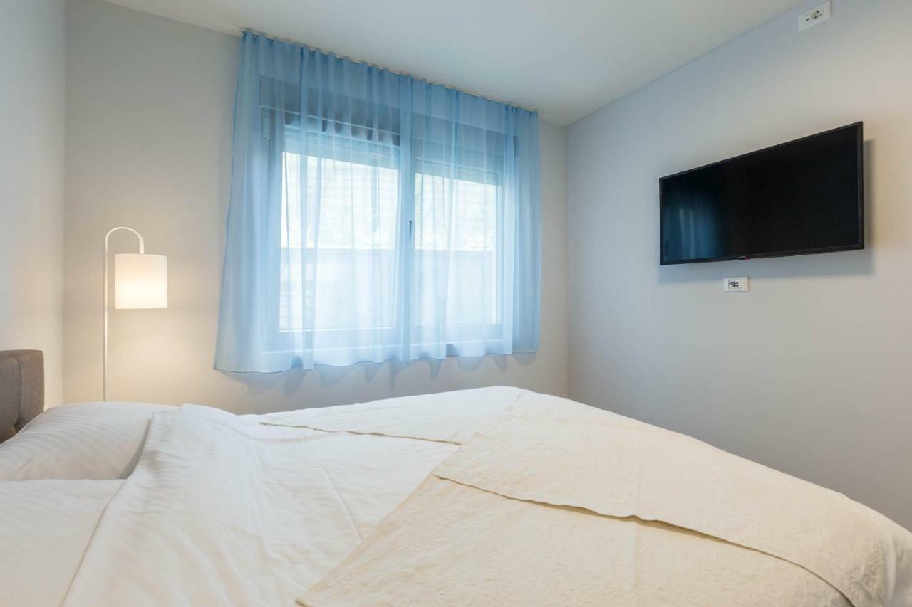 Abalone Apartments ดรามัลย์ ภายนอก รูปภาพ