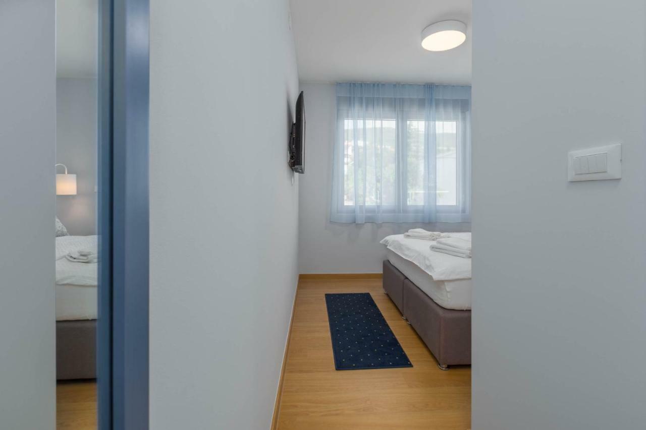 Abalone Apartments ดรามัลย์ ภายนอก รูปภาพ